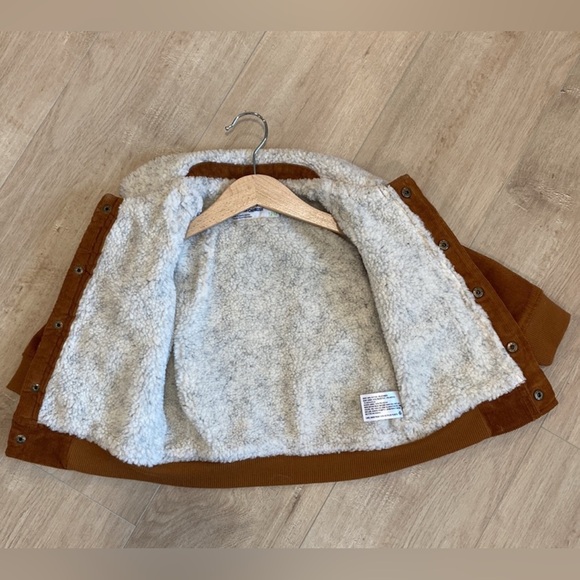Toddler Corduroy Sherpa OshKosh Jacket - Picture 3 of 4